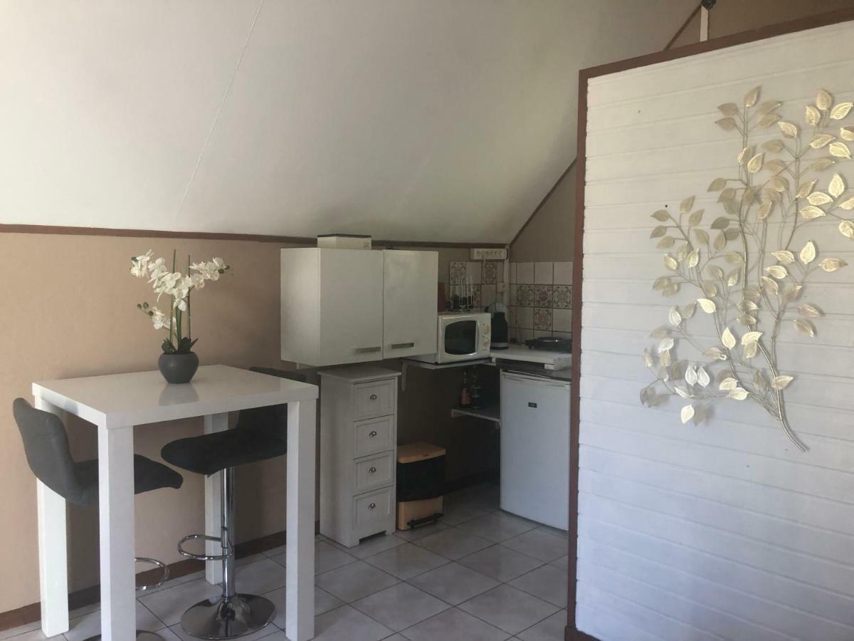 Les Residences Du Niagara Sainte-Suzanne Εξωτερικό φωτογραφία